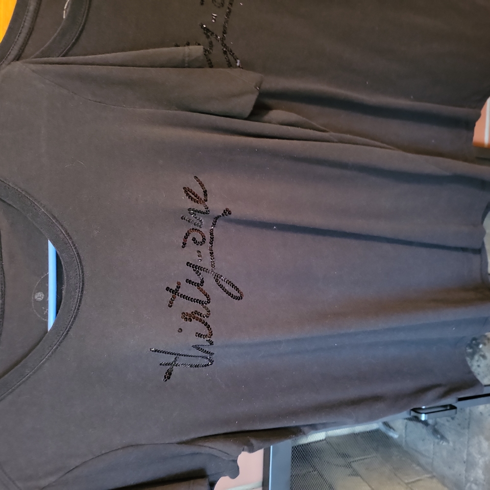Black sequined Thirtyone t shirts